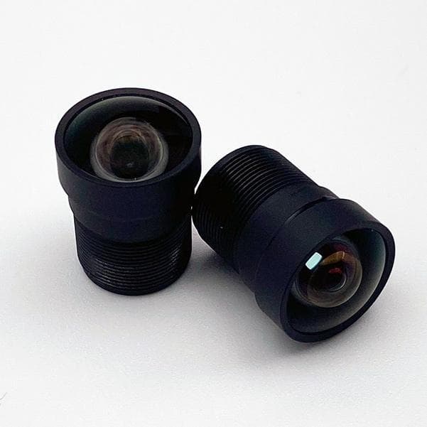広角で歪みのない3.3mmのM12レンズ。